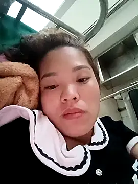 Legendary-12nice online show from 03.05.26