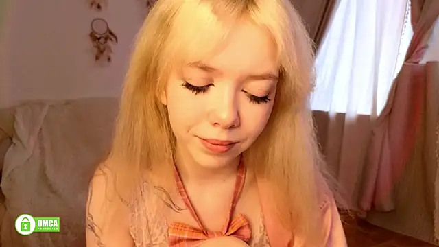 Rochelle kitty online show from 04.26.26