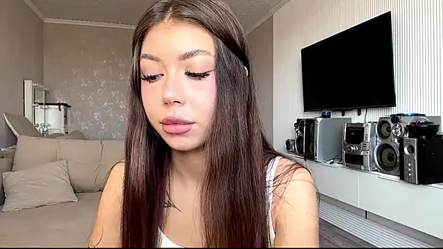 You Club Winx online show from 04.23.26