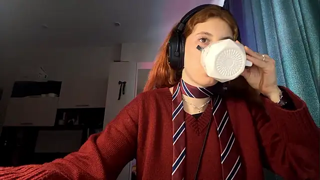 AliceCarrol online show from 03.02.26