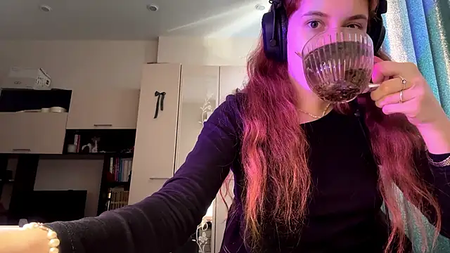 AliceCarrol online show from 03.14.26