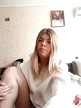 EvaTallor online show from 03.04.26