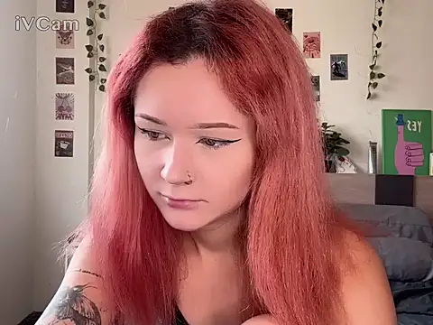 pixieyes00n online show from 03.11.26