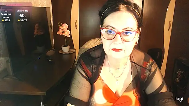 exiMIlf online show from 06.10.26