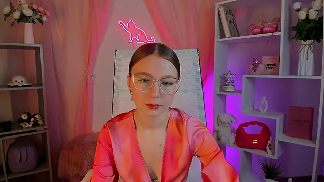 Snapshot of ElliFrankenweenie chatting on 03.02.26 ElliFrankenweenie online show from 03.02.26