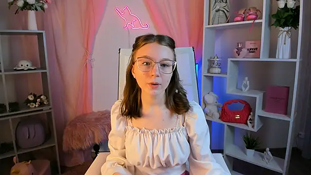 Snapshot of ElliFrankenweenie chatting on 03.09.26 ElliFrankenweenie online show from 03.09.26