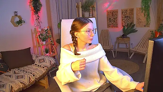 Snapshot of ElliFrankenweenie chatting on 03.13.26 ElliFrankenweenie online show from 03.13.26