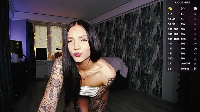 Snapshot of comeherehoney chatting on 06.03.26 comeherehoney online show from 06.03.26