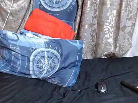 EbonyBlazeXx online show from 04.28.26