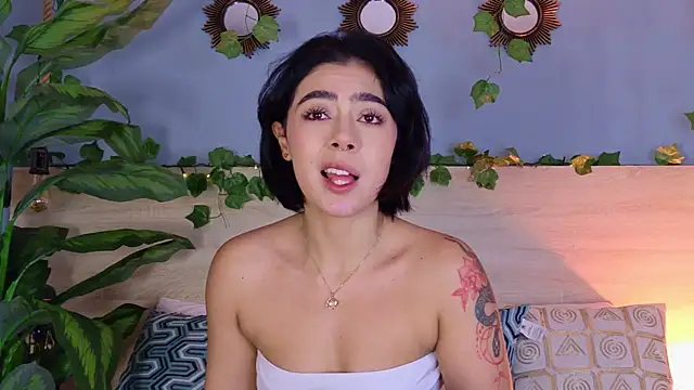 Snapshot of ValeryGomezz chatting on 07.06.26 ValeryGomezz online show from 07.06.26