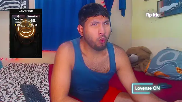 Snapshot of SamiQadir chatting on 02.12.26 SamiQadir online show from 02.12.26