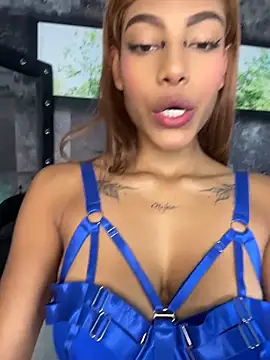 SinLunaXXX online show from 04.25.26