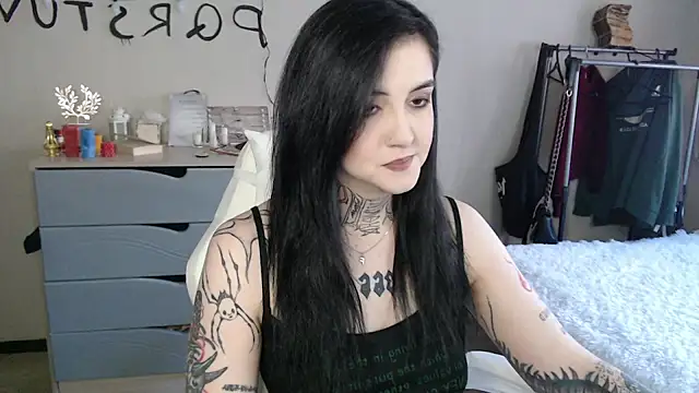 Rin Tozier online show from 05.06.26