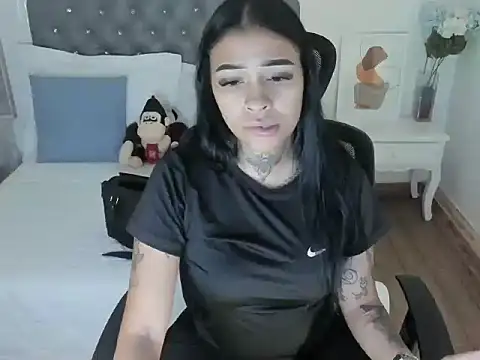 Aisha Haddad online show from 05.01.26