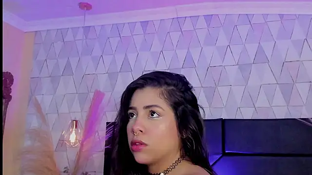 CloheBell online show from 02.26.26