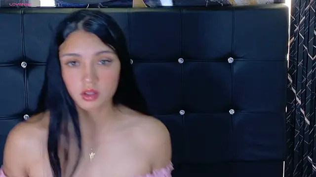  ArianaToroo online show from 02.15.26