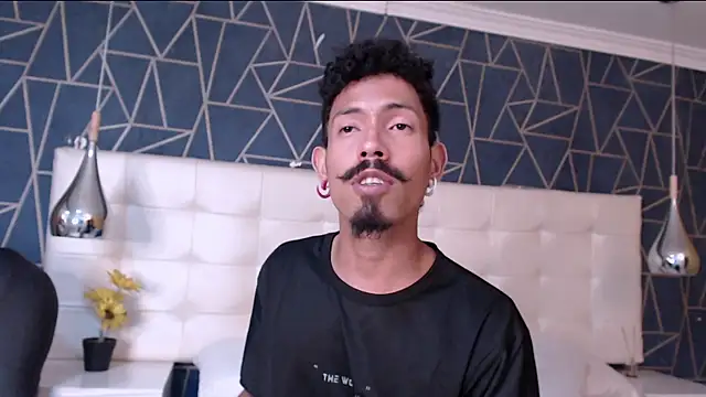 NoaahTylor online show from 02.20.26