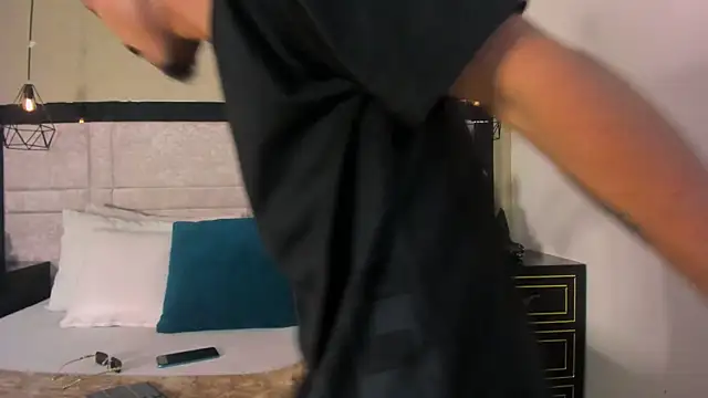 NoaahTylor online show from 03.14.26