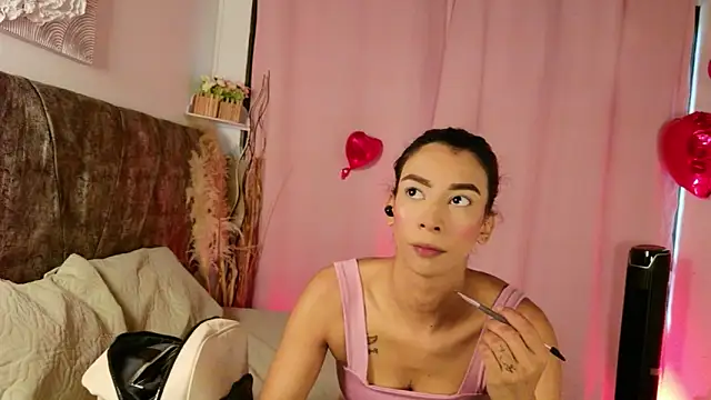 MelanyStone  online show from 02.20.26