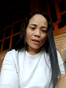 Snapshot of molly-xx chatting on 05.21.26 molly-xx online show from 05.21.26