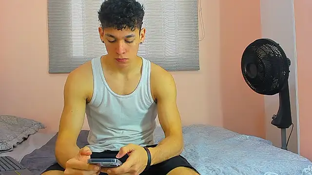 Muscle  Myke online show from 02.21.26