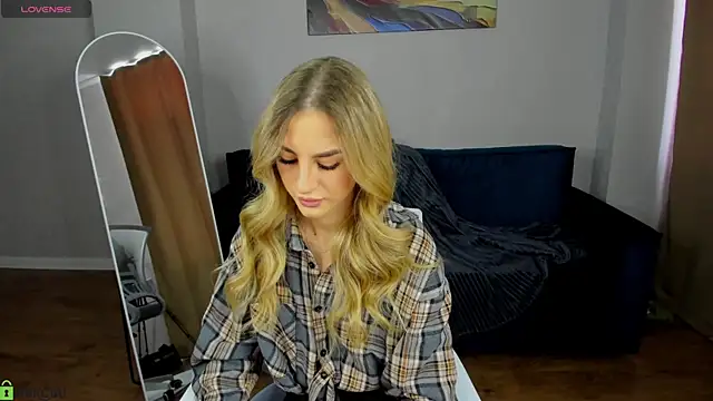 Silen Tori online show from 03.08.26