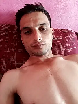 Beinghorny83 online show from 02.14.26