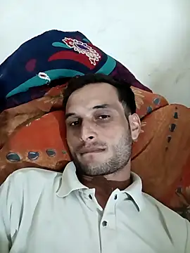 Beinghorny83 online show from 02.18.26