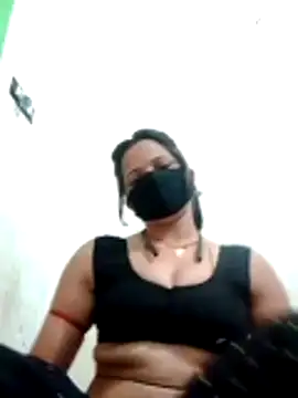 Snapshot of karishma_Bhabhi chatting on 03.22.26 karishma Bhabhi online show from 03.22.26