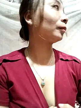 cute-shine online show from 04.21.26