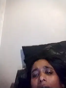 Baby P online show from 05.04.26