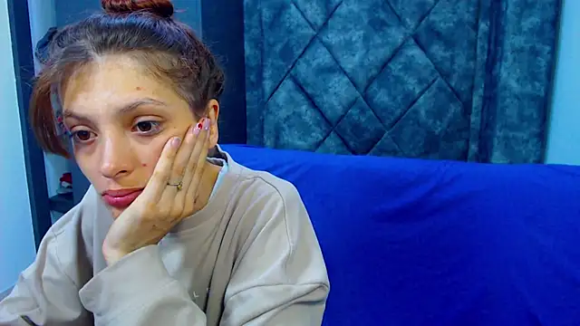 Snapshot of barby_jones25 chatting on 02.16.26 barby jones25 online show from 02.16.26