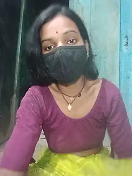 Snapshot of Desi_Couple_P chatting on 05.27.26 Desi Couple P online show from 05.27.26