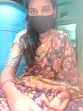 Snapshot of Desi_Couple_P chatting on 06.15.26 Desi Couple P online show from 06.15.26