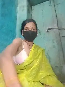 Snapshot of Desi_Couple_P chatting on 06.21.26 Desi Couple P online show from 06.21.26