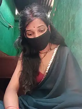Snapshot of Desi_Couple_P chatting on 06.25.26 Desi Couple P online show from 06.25.26