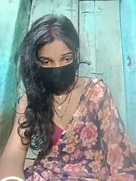 Snapshot of Desi_Couple_P chatting on 06.26.26 Desi Couple P online show from 06.26.26