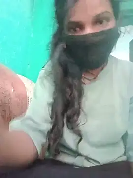 Snapshot of Desi_Couple_P chatting on 06.30.26 Desi Couple P online show from 06.30.26