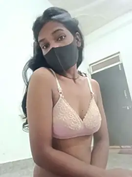 Snapshot of Desi_Couple_P chatting on 07.30.26 Desi Couple P online show from 07.30.26