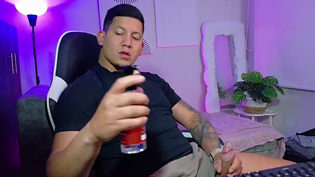  robertobaggioo online show from 06.01.26
