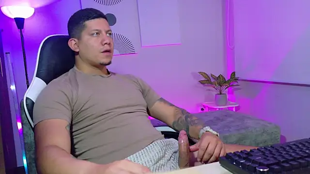  robertobaggioo online show from 07.10.26