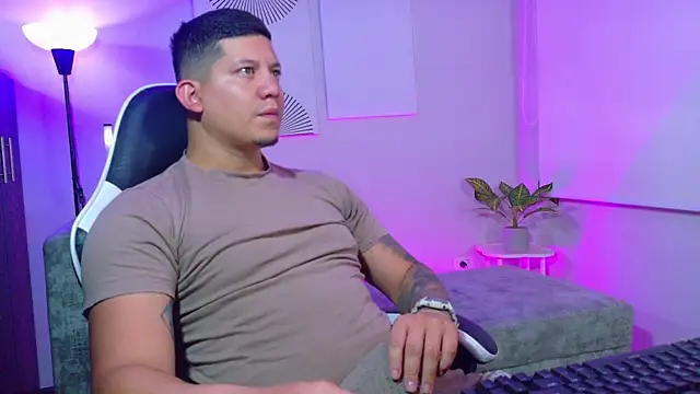  robertobaggioo online show from 07.20.26