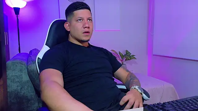  robertobaggioo online show from 08.08.26