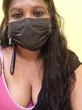 Snapshot of Tamil_Ramya_ chatting on 02.19.26 Tamil Ramya online show from 02.19.26