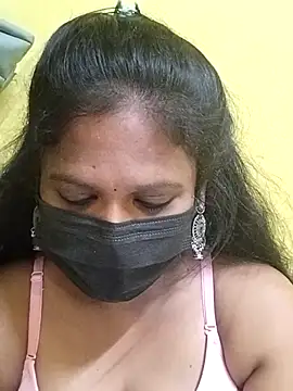 Snapshot of Tamil_Ramya_ chatting on 02.25.26 Tamil Ramya online show from 02.25.26