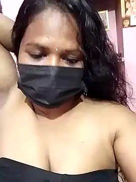 Snapshot of Tamil_Ramya_ chatting on 04.08.26 Tamil Ramya online show from 04.08.26