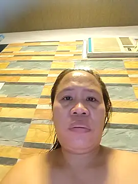 squirtshantal online show from 11.26.25