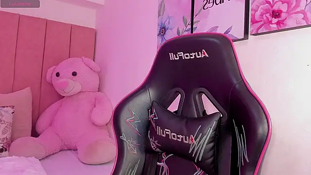 ween sheng  online show from 03.25.26