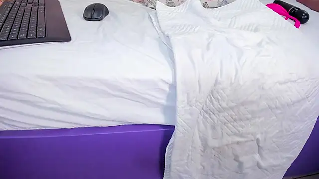 arianna sweeg online show from 03.09.26