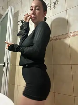 I amSis online show from 02.24.26